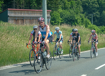 Cyklister på landsväg